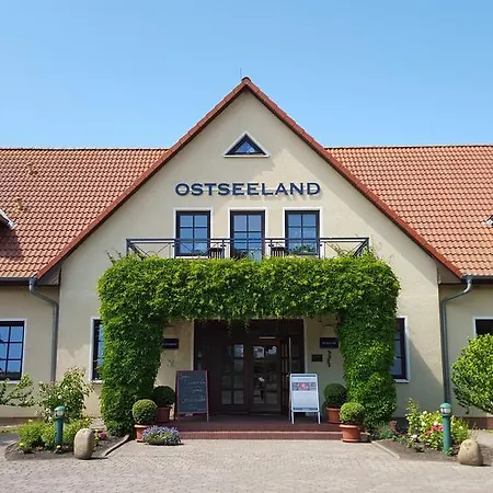 מלון Ostseeland 3*